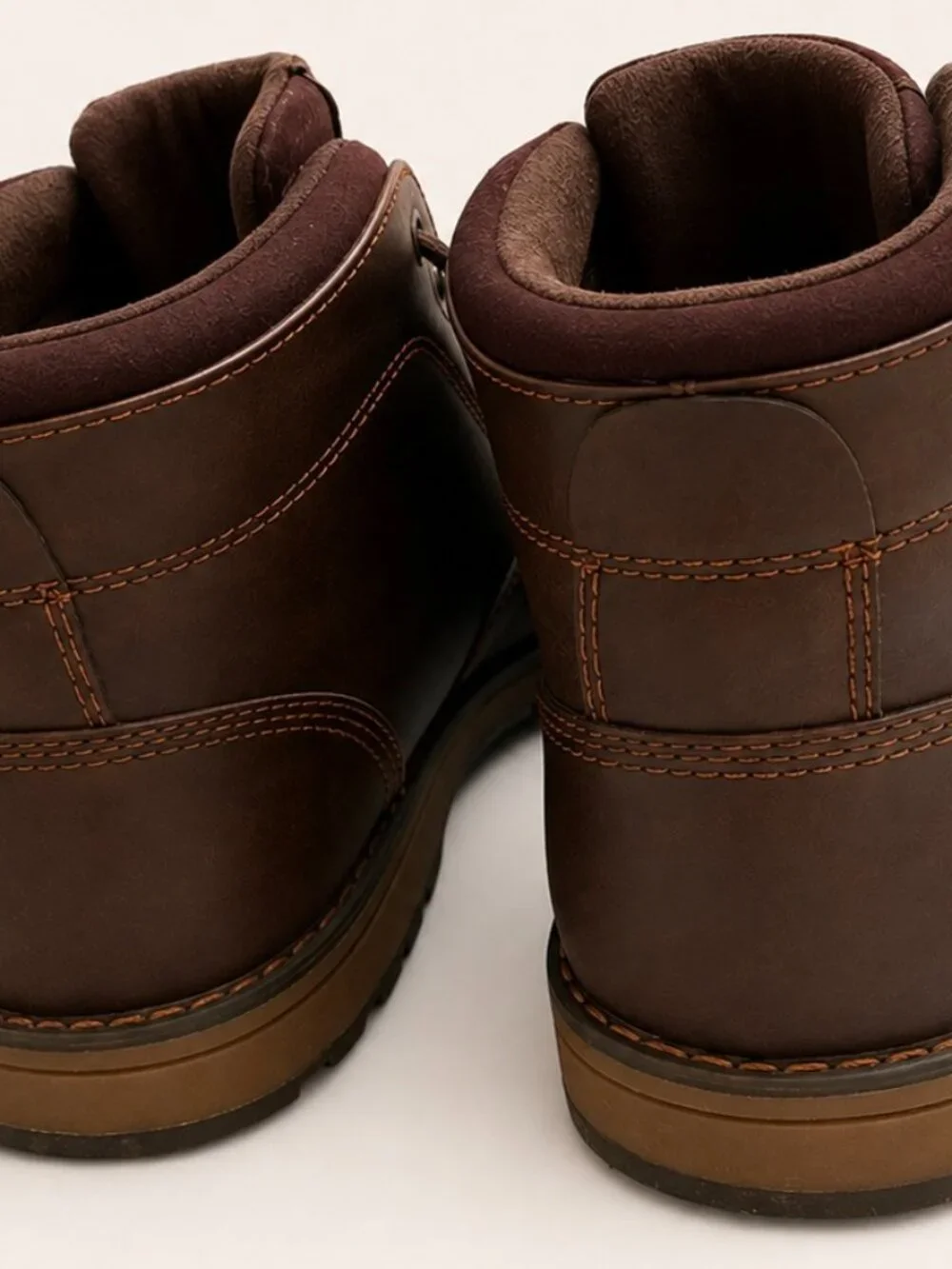 Eastland Men’s Lace-Up Brown Boots – Size 10.5D